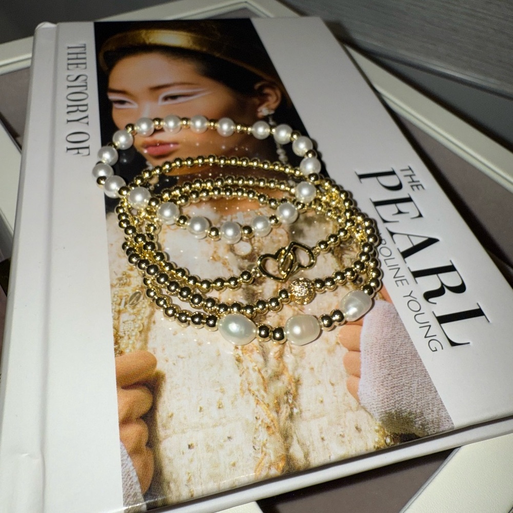 Elegant Gold and Pearl Bracelet Set